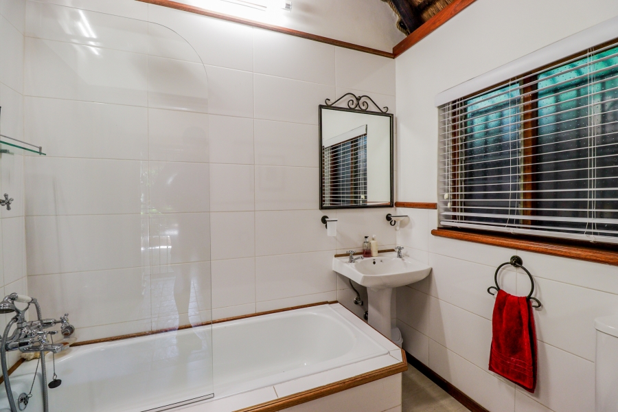 3 Bedroom Property for Sale in Kosmos North West